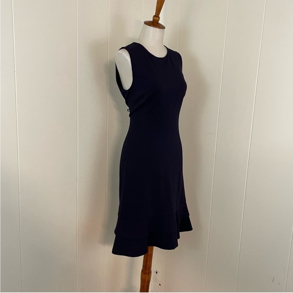Diane Von Furstenberg Jacey Dress Women’s 2 Navy Crew Neck Sleeveless Tiered Hem - Picture 8 of 13